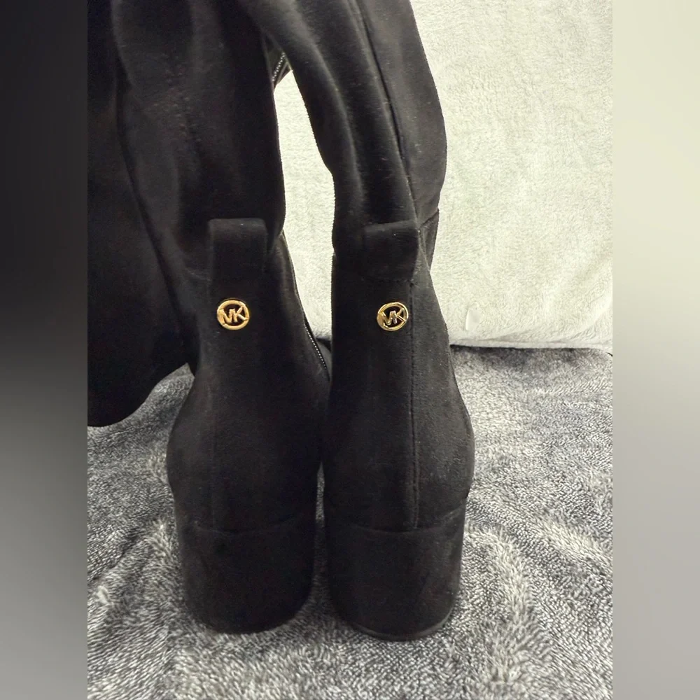 Michael Kors Women's Braden Black Knee-High Boots size 7 suede block heel